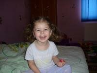 o fetita cu codite